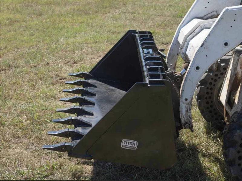 Titan bucket with teeth on skid steer loader